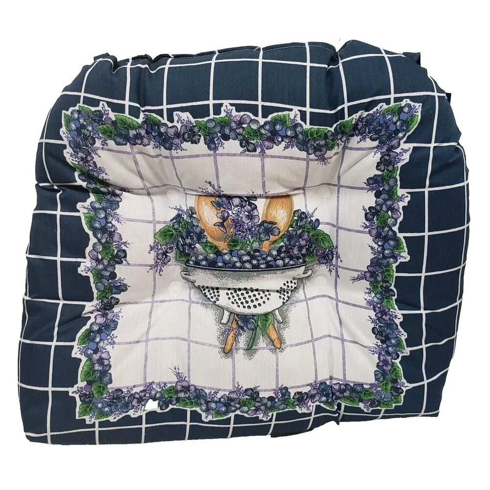 SET OF 2 THICK REVERSIBLE CHAIR CUSHION PADS w/ties, BASKET OF BLUEBERRIES, B&D